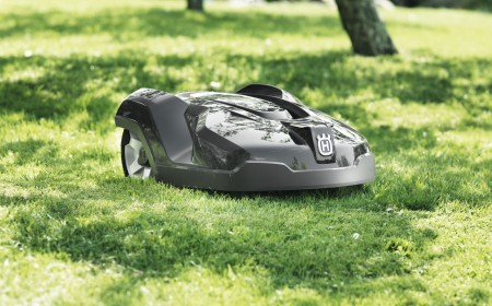 How Automowers Improve Your Lawn Health